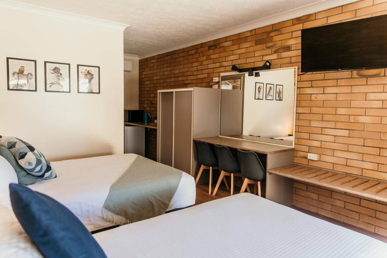 Oasis Motor Inn Blackall Extérieur photo