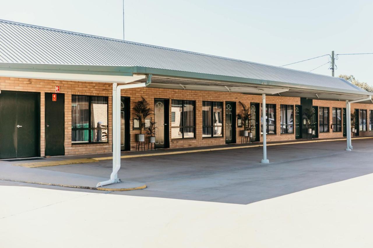 Oasis Motor Inn Blackall Extérieur photo